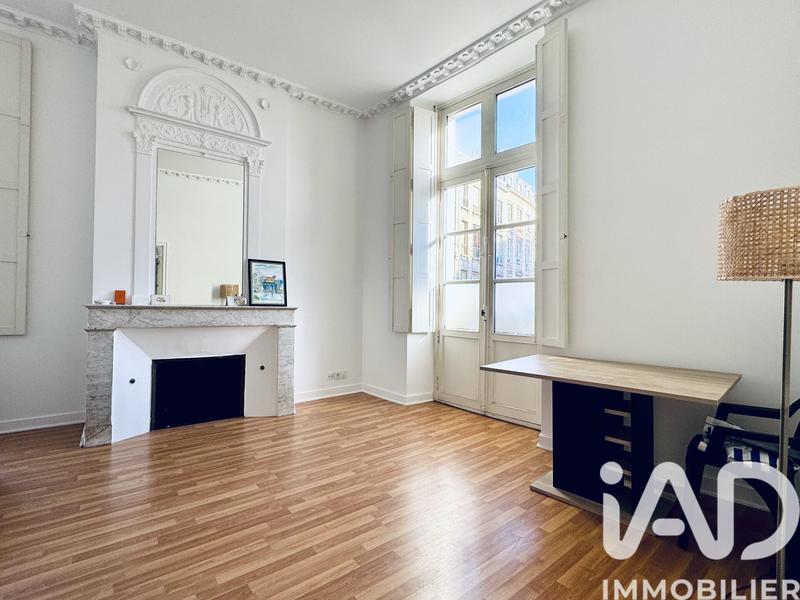 Appartement - 64 m² - 2 pièces