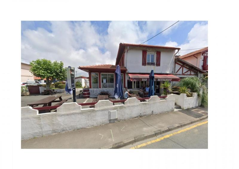 Local commercial - 246 m²