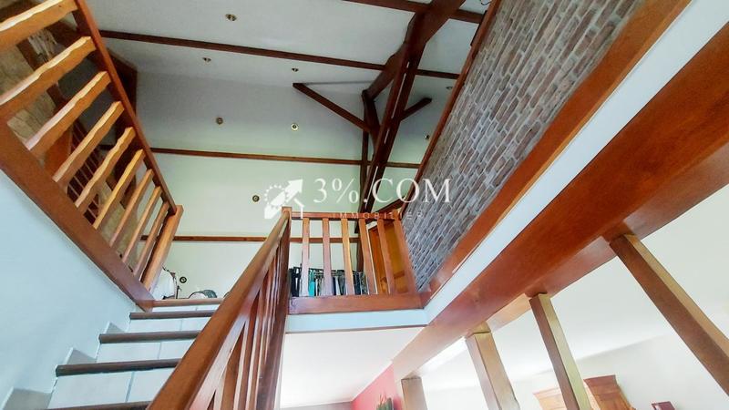 Pavillon - 126 m² - 6 pièces