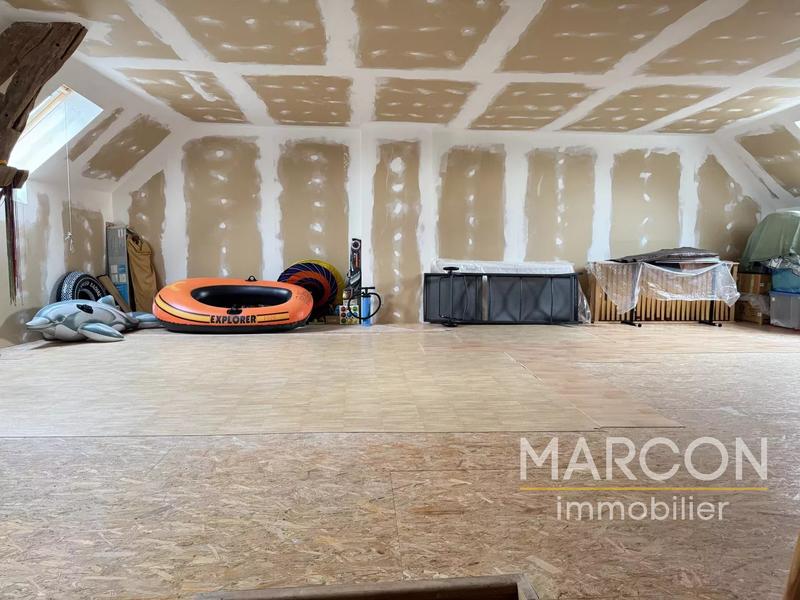 Maison - 197 m² - 7 pièces