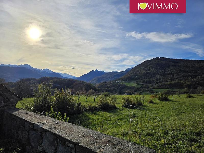 Maison - 300 m² - 1 pièce