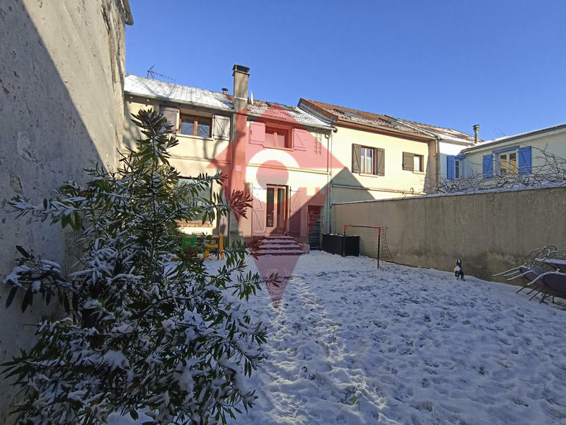 Maison - 110 m² - 5 pièces