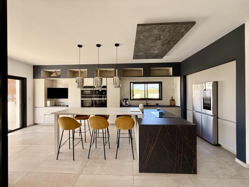 Maison d'architecte - 327 m² - 6 pièces