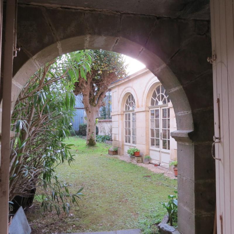 Maison - 336 m² - 14 pièces