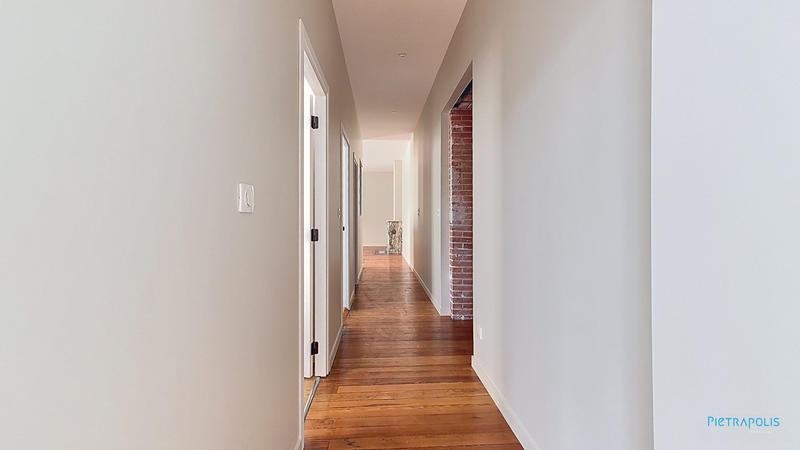 Appartement - 102 m² - 4 pièces