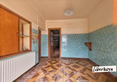 Maison - 257 m² - 7 pièces