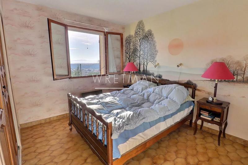 Villa - 80 m² - 5 pièces