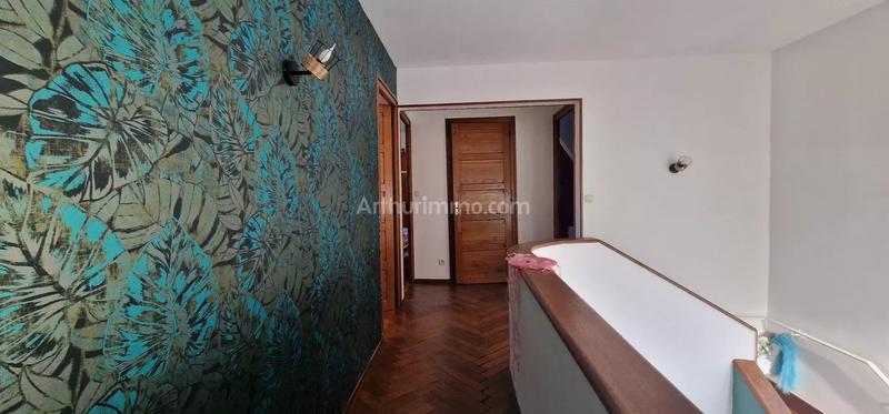 Maison - 180 m² - 6 pièces