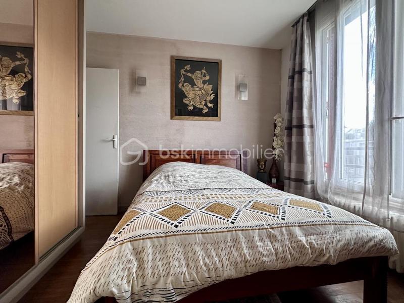 Maison - 92 m² - 5 pièces