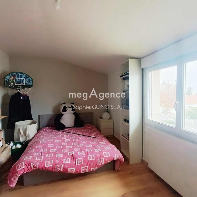 Maison - 180 m² - 7 pièces