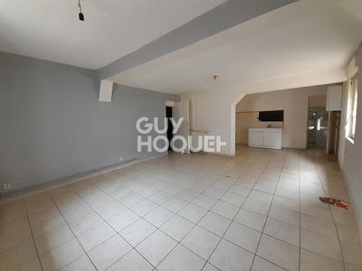 Immeuble - 6 pièces