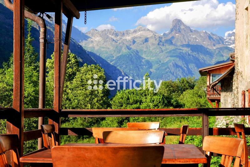 Appartement - 72 m² - 4 pièces