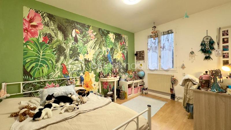 Maison - 168 m² - 8 pièces