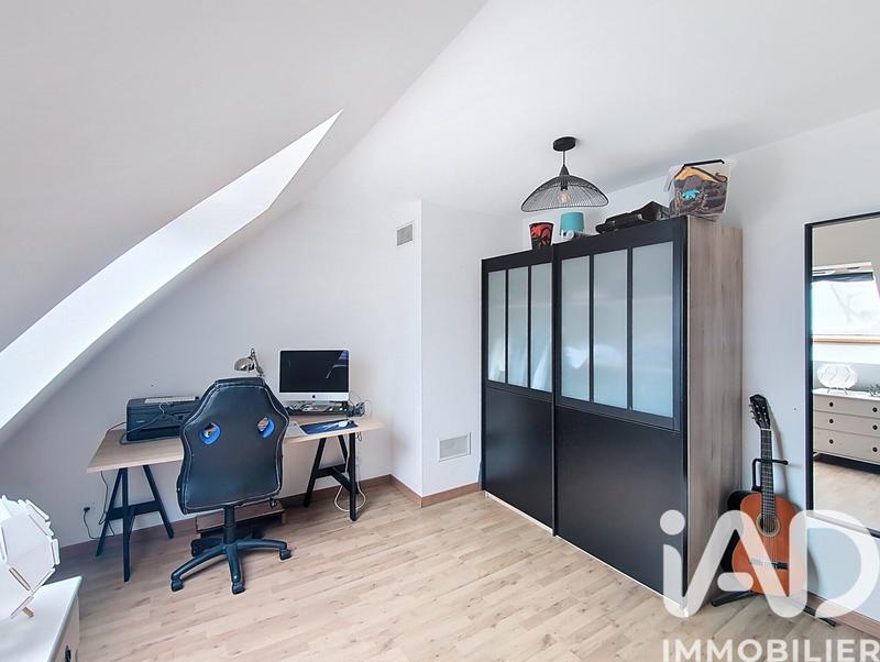 Maison - 98 m² - 5 pièces