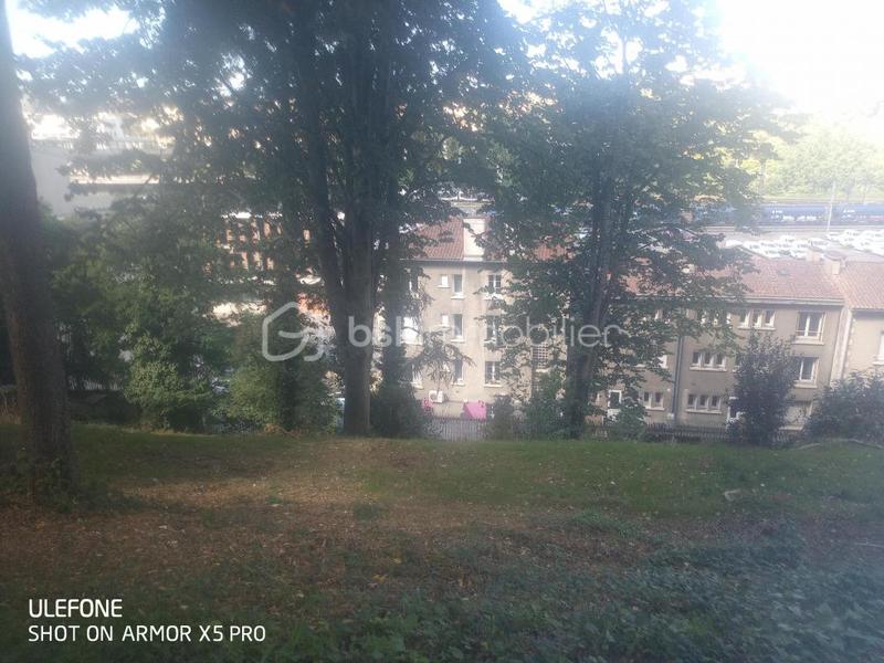 Studio - 15 m² - 1 pièce