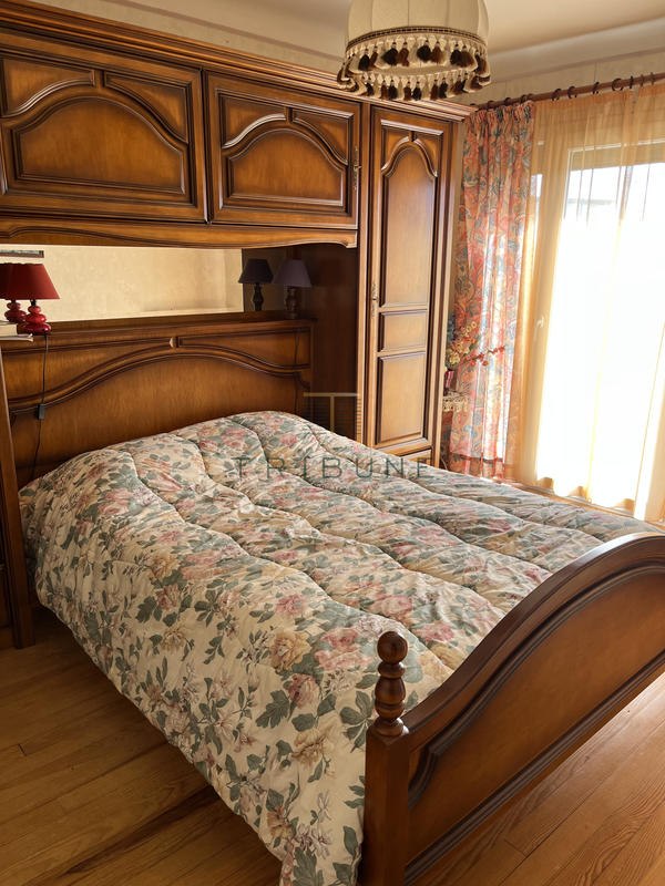 Maison - 183 m² - 8 pièces