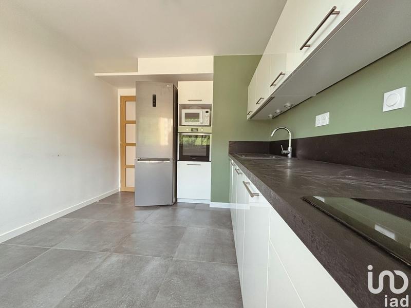 Appartement - 85 m² - 3 pièces