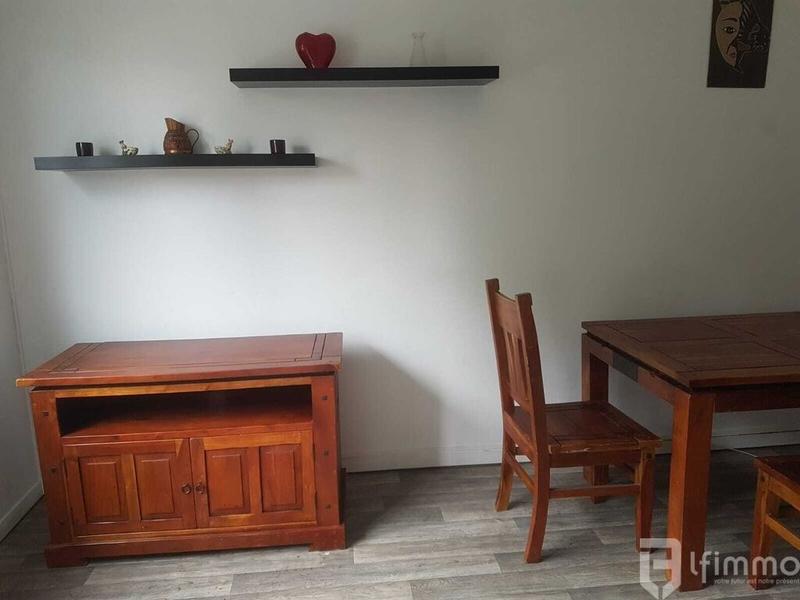 Appartement - 80 m² - 4 pièces