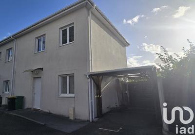 Maison - 95 m² - 4 pièces