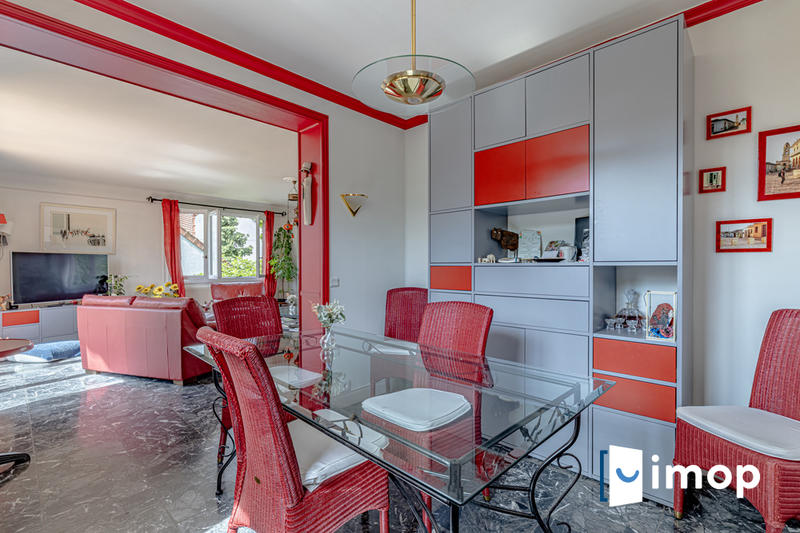 Maison - 180 m² - 6 pièces