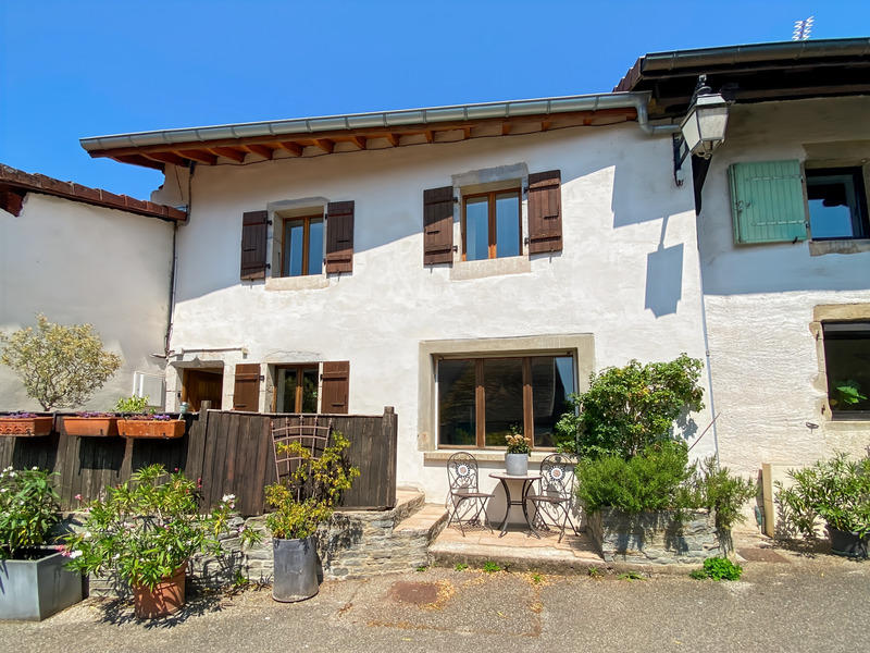 Maison de village - 189 m² - 7 pièces