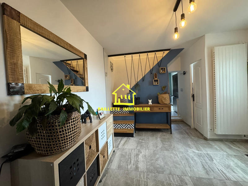 Maison - 90 m² - 3 pièces