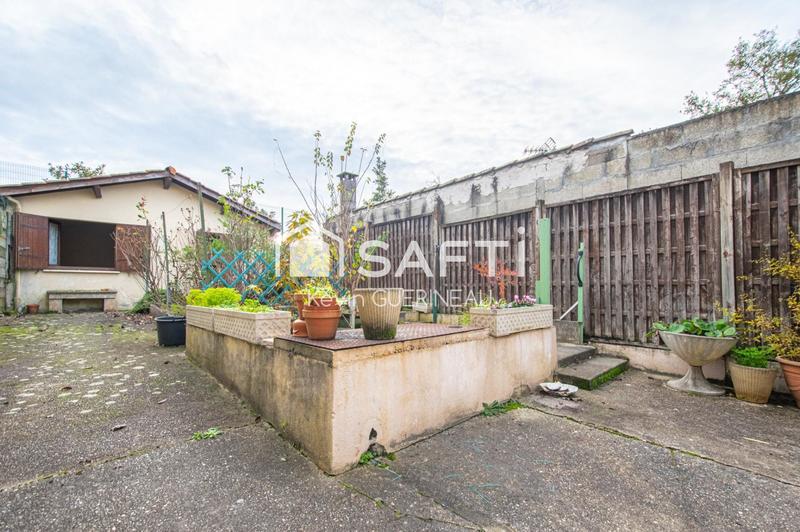 Maison - 95 m² - 4 pièces