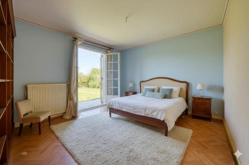 Maison - 131 m² - 9 pièces