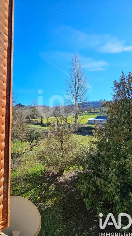 Maison - 350 m² - 11 pièces