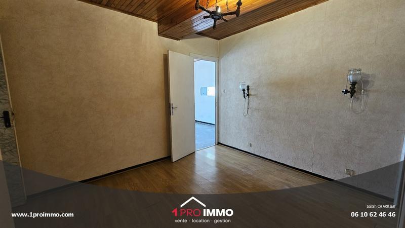 Maison - 96 m² - 5 pièces