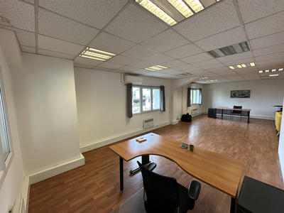 Local commercial - 88 m²