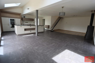 Duplex - 101 m² - 3 pièces