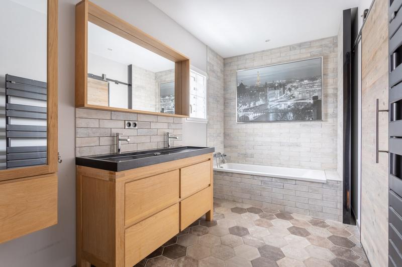 Villa - 209 m² - 6 pièces