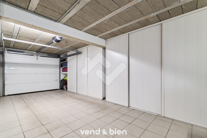 Maison - 121 m² - 6 pièces