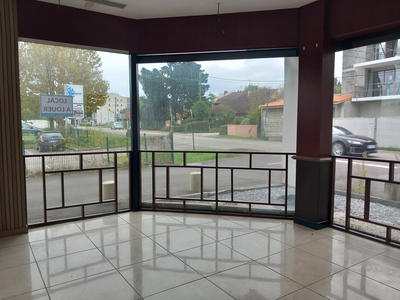 Local commercial - 475 m²