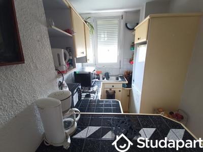 Chambre - 9 m² - 1 pièce