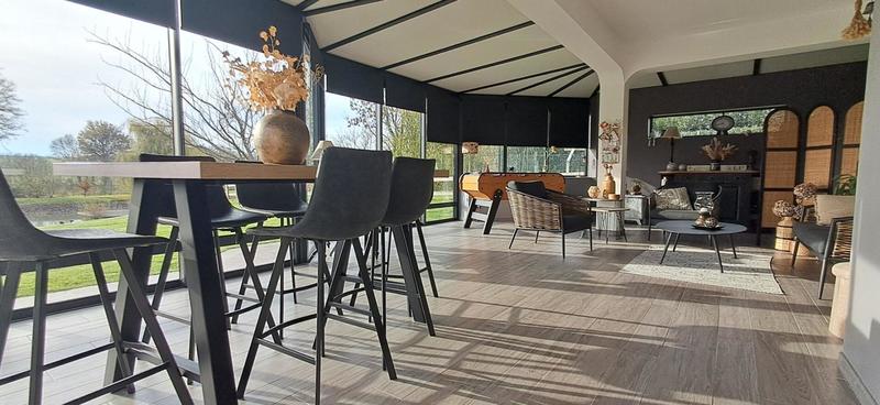 Maison - 189 m² - 8 pièces