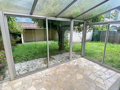 Maison traditionnelle - 100 m² - 4 pièces