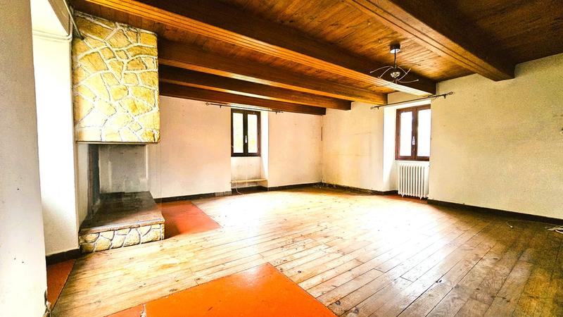 Maison - 206 m² - 10 pièces