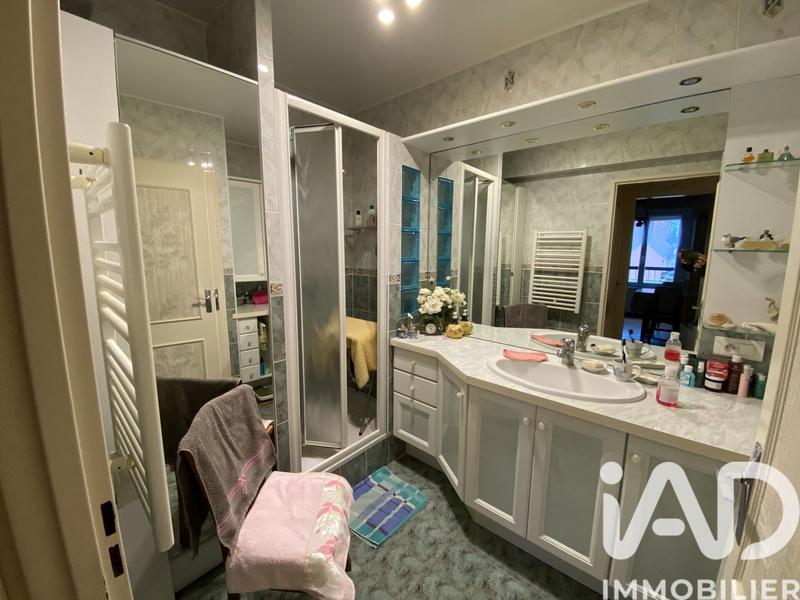 Appartement - 85 m² - 4 pièces