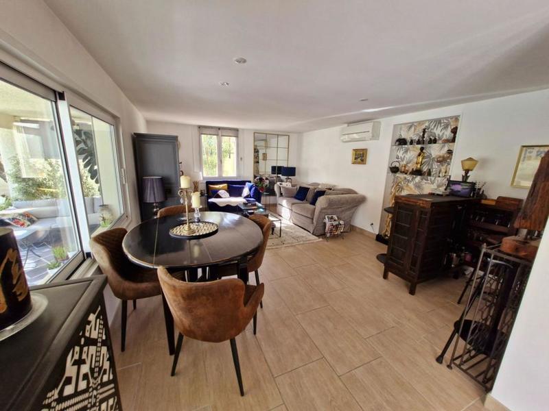 Villa - 144 m² - 6 pièces