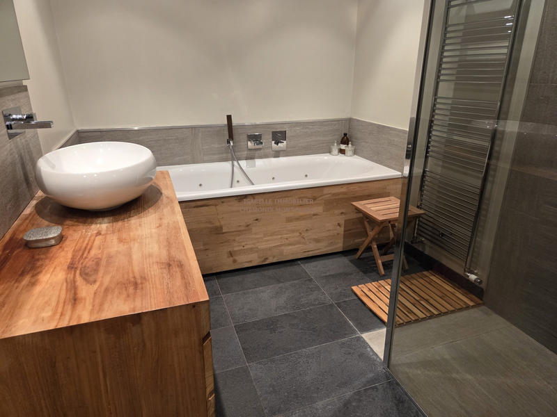 Appartement - 120 m² - 5 pièces