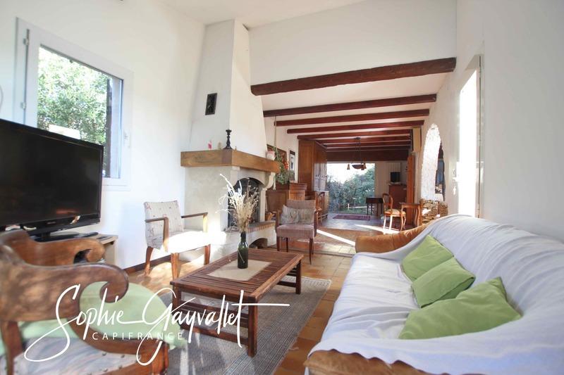 Maison - 180 m² - 6 pièces