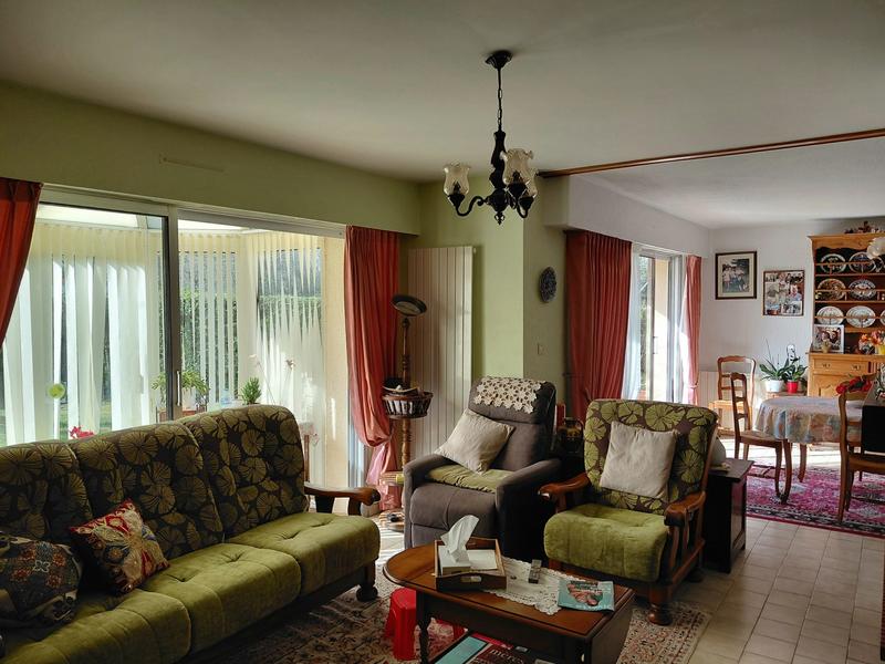 Maison - 99 m² - 5 pièces