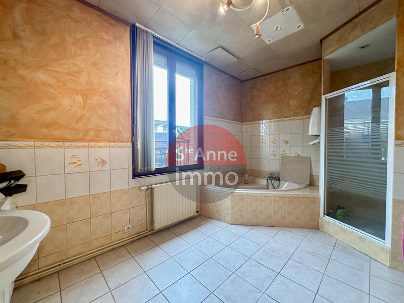 Maison - 153 m² - 7 pièces