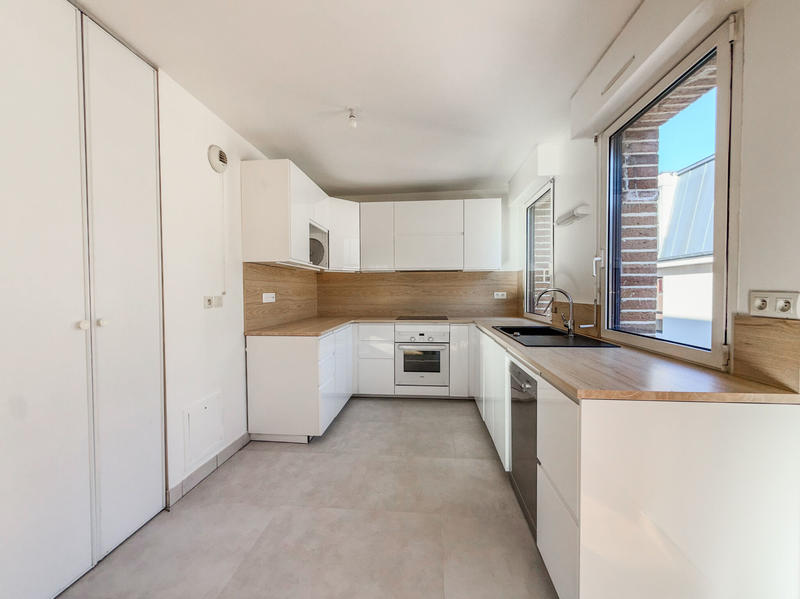 Appartement - 84 m² - 4 pièces