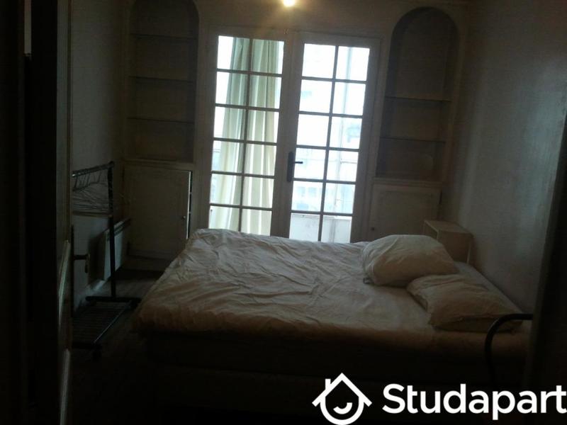 Chambre - 11 m² - 1 pièce