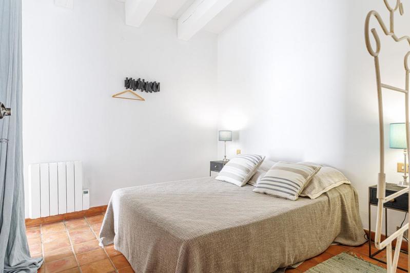 Propriété - 417 m² - 7 pièces