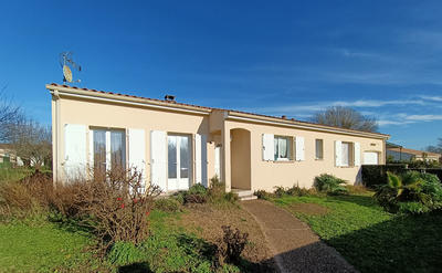 Maison - 92 m² - 5 pièces