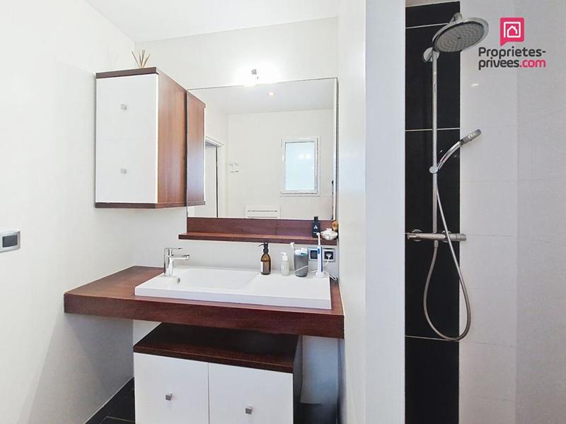 Maison - 110 m² - 6 pièces